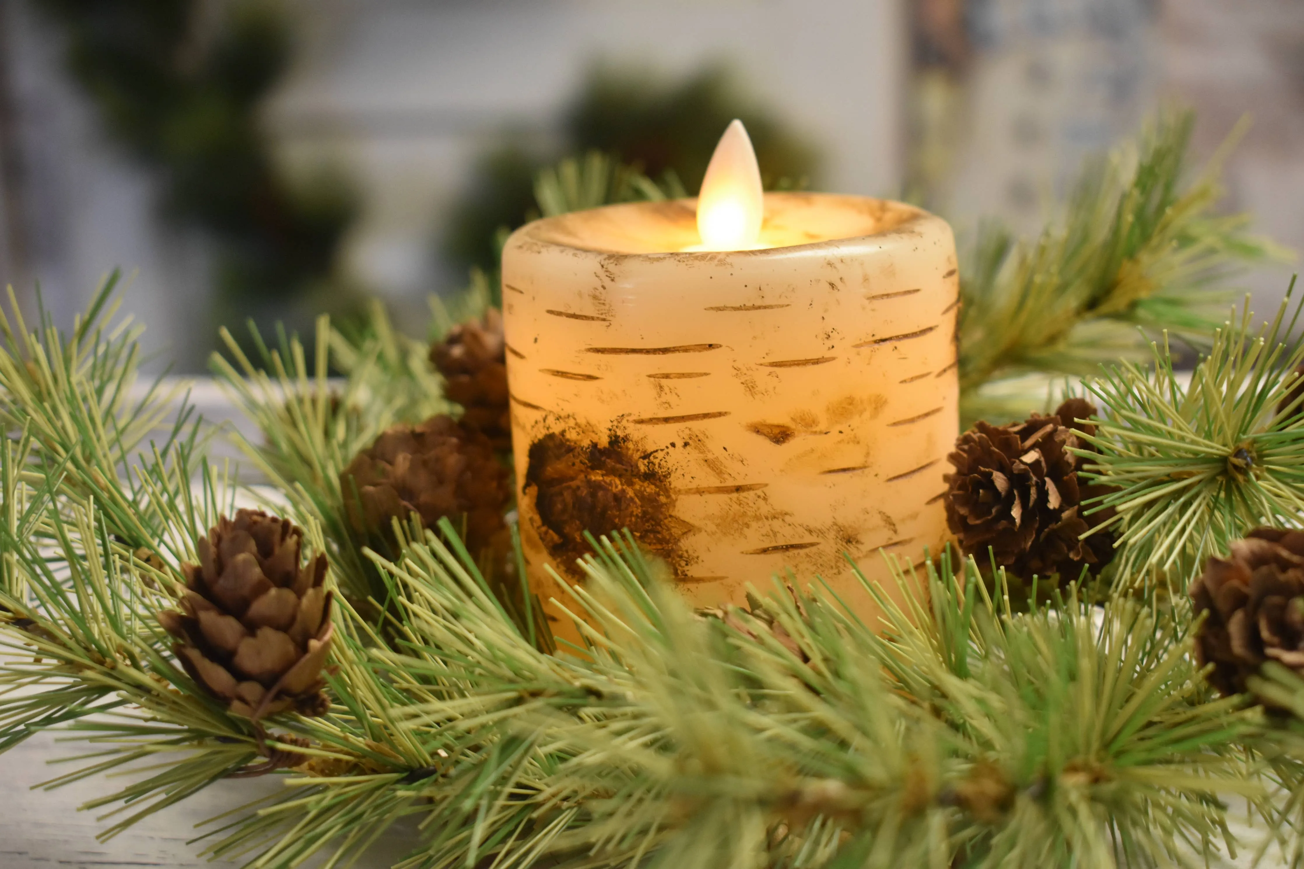Birch Pillar Candle Moving Flame- Short