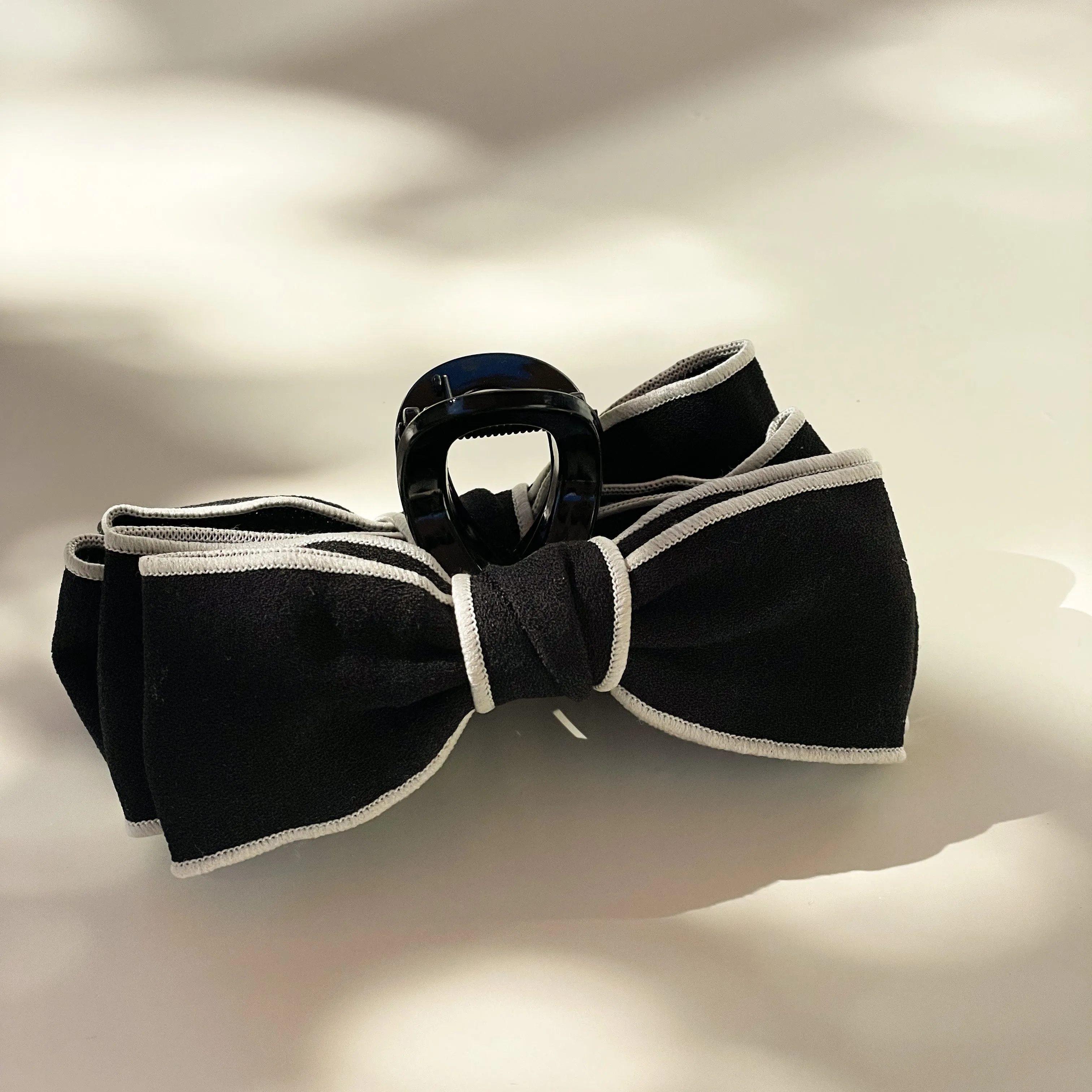Bow Hair Claw
