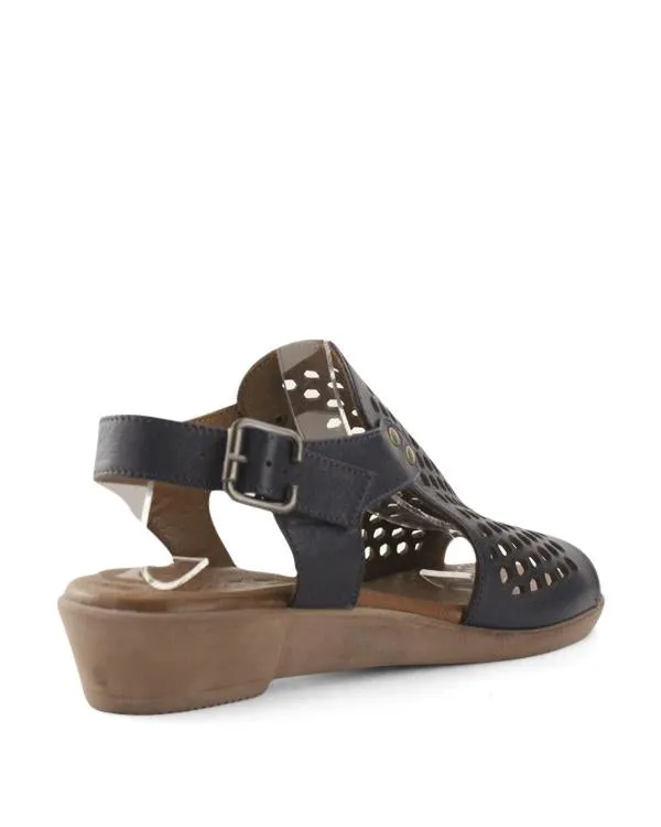 BUENO ALBIE FLAT SANDALS