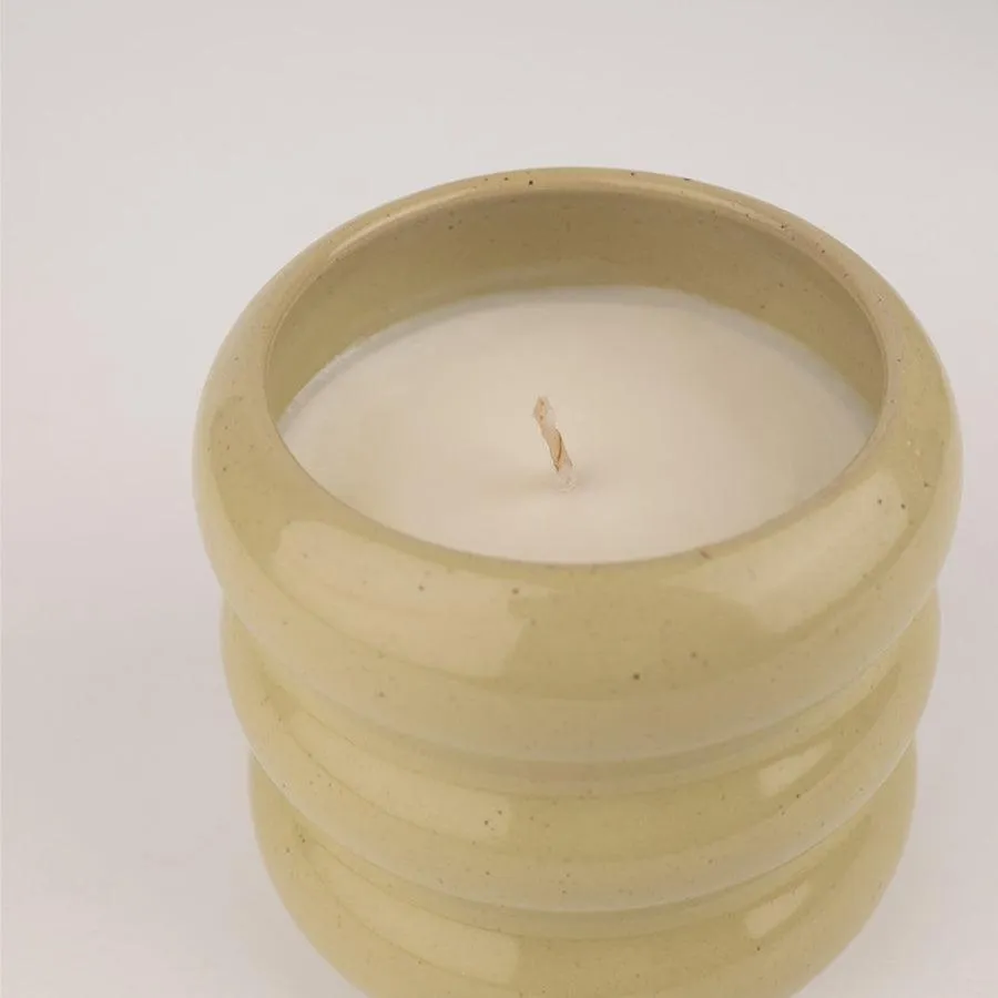 Ceramic candle in scent hyper oscillate