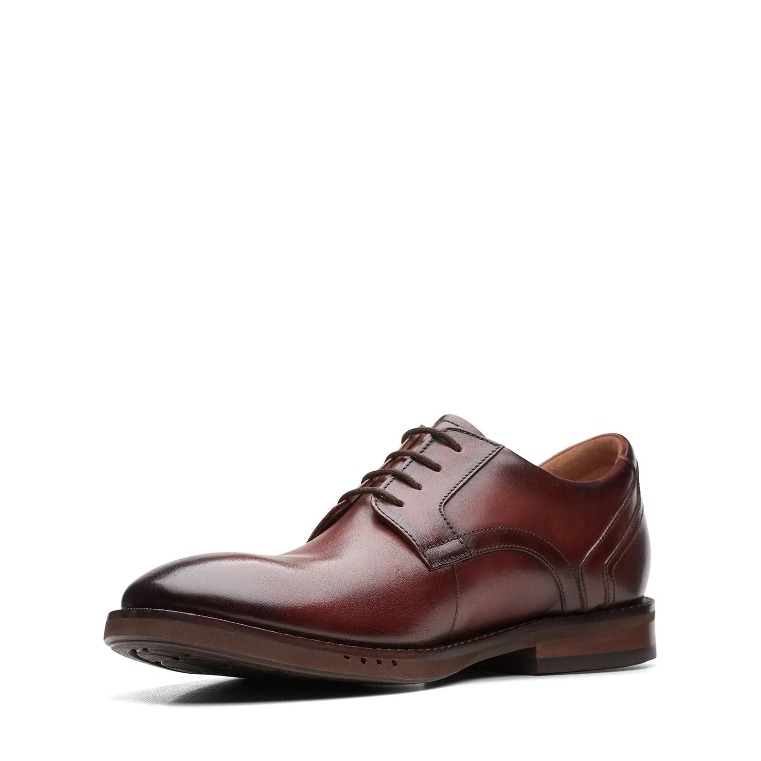 Clarks Un Hugh Lace Shoes (Standard Fit)