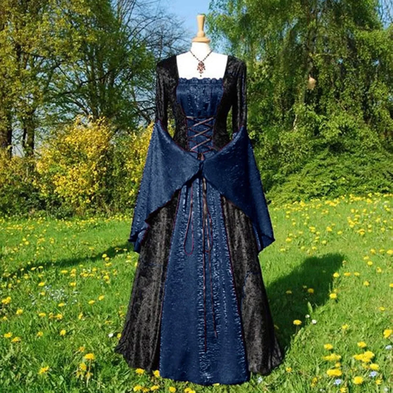 Halloween Costumes for Women Bell Sleeve Renaissance Dress Royal Court Ball Gowns Medieval Queen Victorian Costume