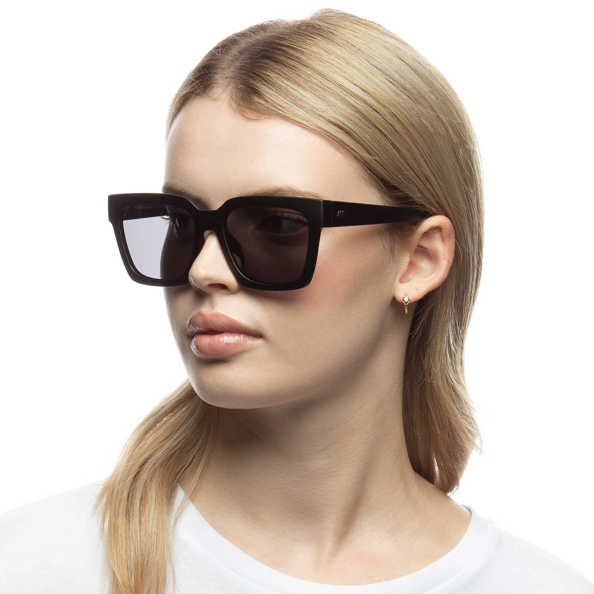Le Specs Weekend Riot | Matte Black Polarized