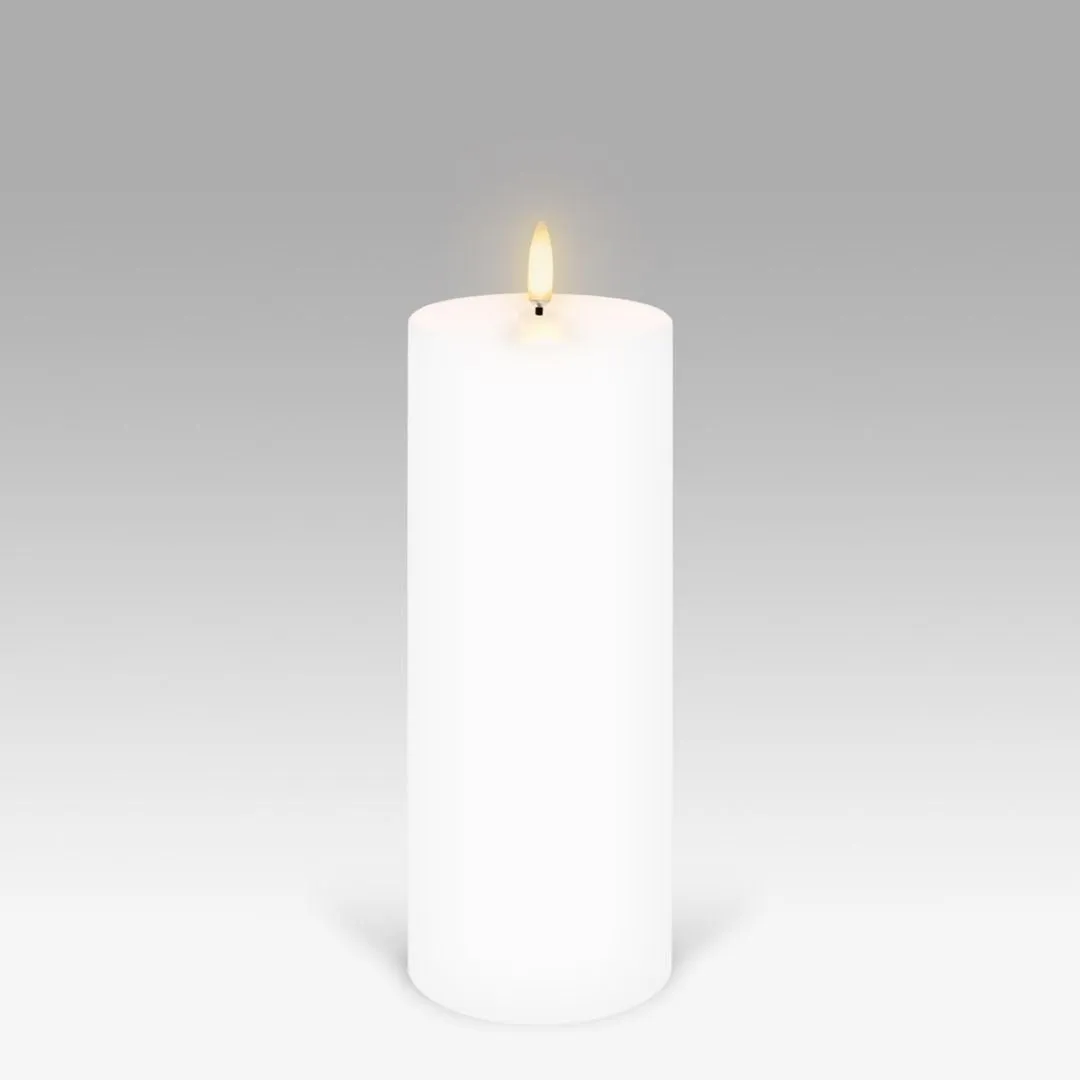 LED Pillar Candle: Nordic White - 7.8x20.3cm