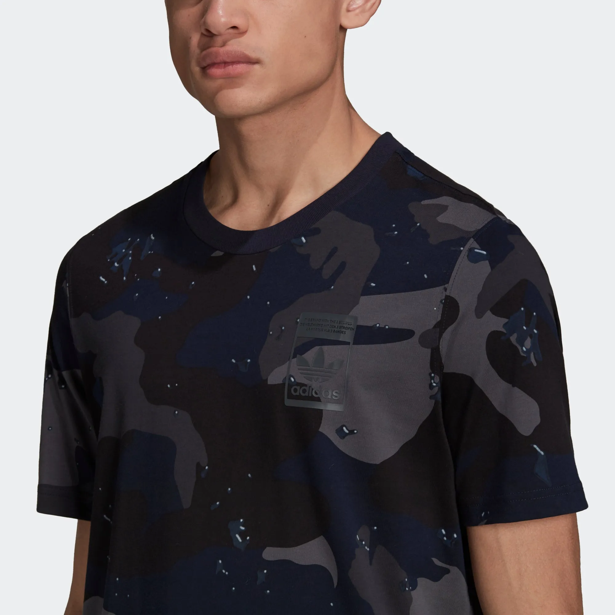 Men’s adidas Originals Graphics Camo Allover Print Tee Night Navy
