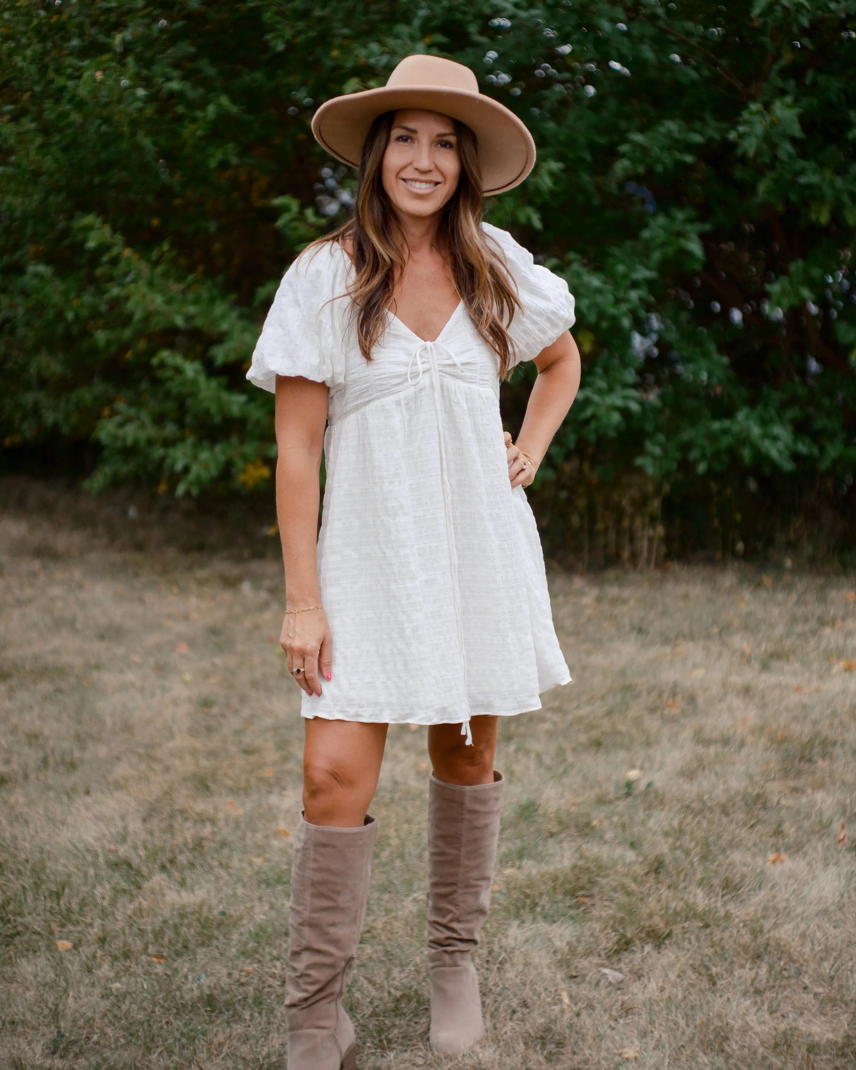 PURE SWEETNESS TEXTURED PUFF SLEEVE TIE  MINI DRESS - WHITE
