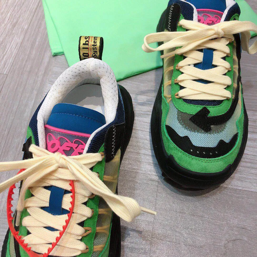 SE027 Women size 4-10  Men size7-12