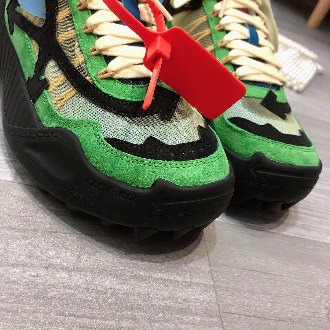 SE027 Women size 4-10  Men size7-12