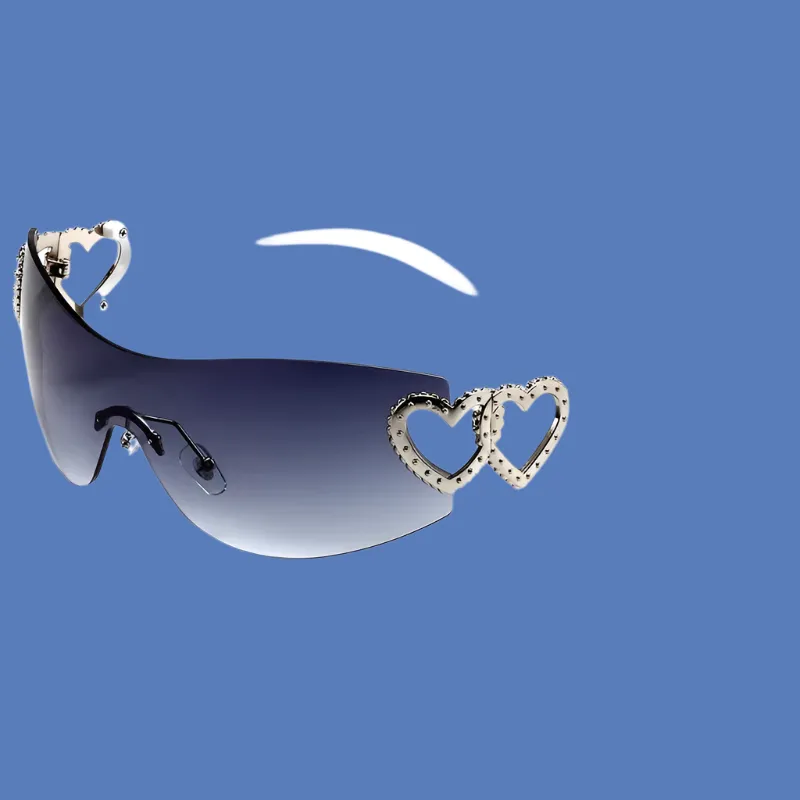 Trendy Y2K Heart-Shaped Mirror Sunglasses for Women - UV400 Protection & Stylish Outdoor Eyewear