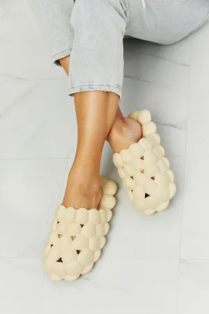 Women Laid Back Bubble Slides