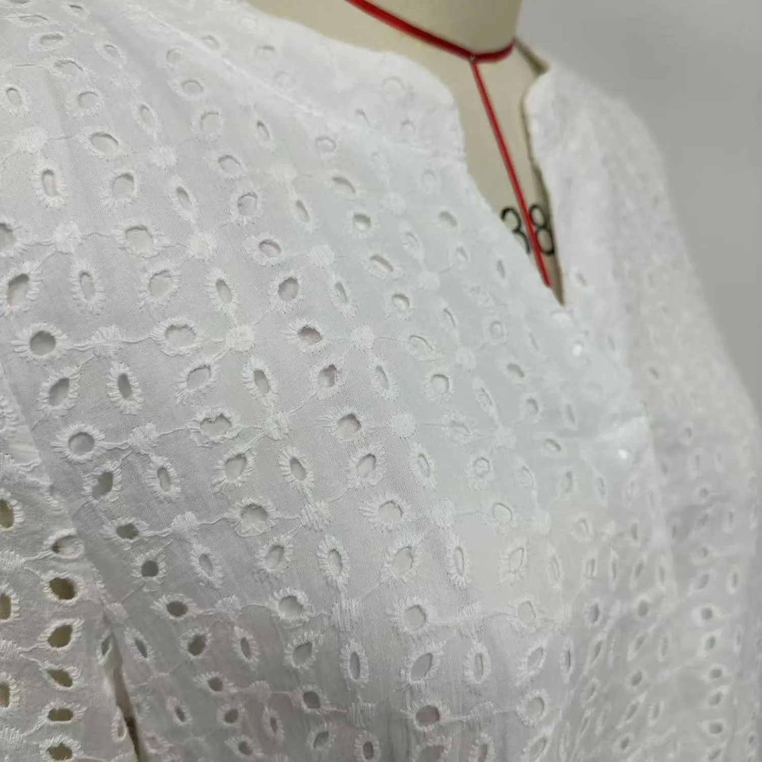 Women's 2025 Summer Dresses Ruffle Short Sleeve V Neck Hollow Out Eyelet Lace Dresses Casual Beach Vacation Mini Dress